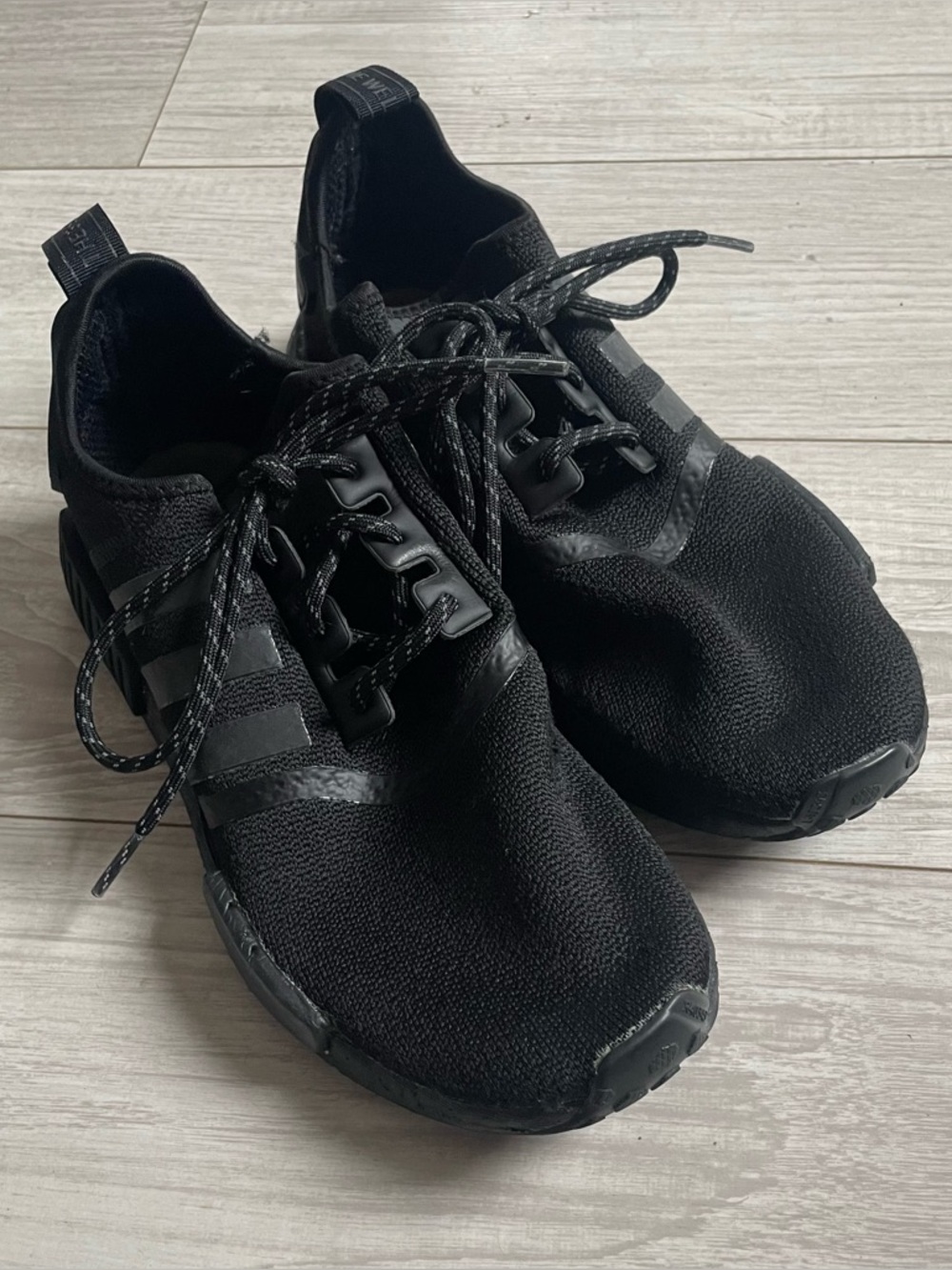 Adidas X Pharrell Williams NMD R1